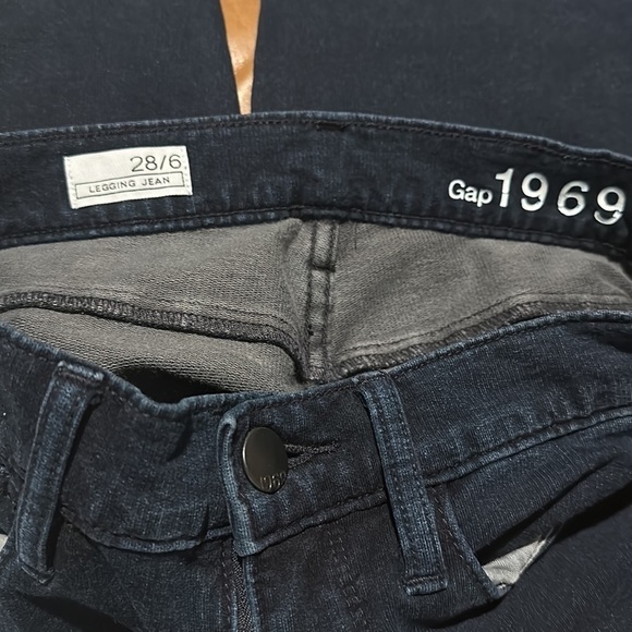 GAP WOMEN Jeggings Super stretchy with contoured waistband made for every body. - Picture 6 of 6